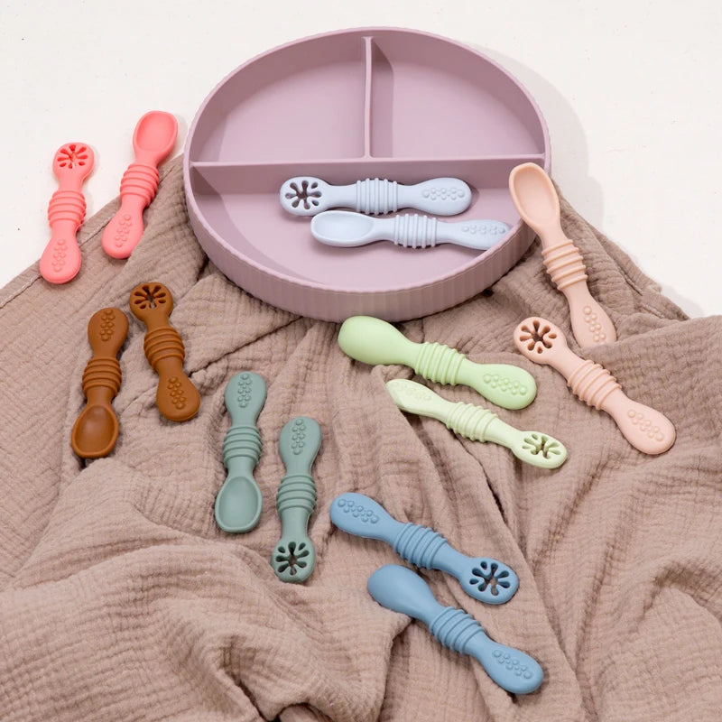 "BabySilk: Set de Cucharas de Silicona para Bebés"